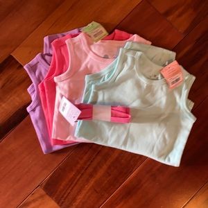 Lot of 4 tank onesies and 1 under short.